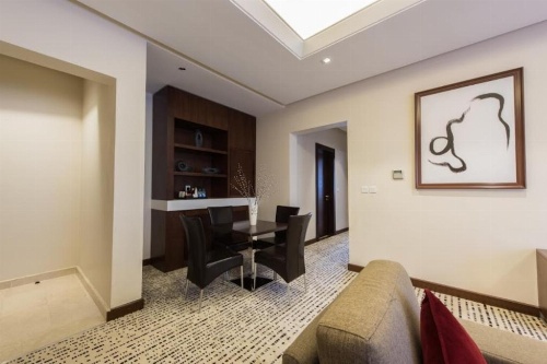 Voyage Hotel image 1